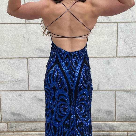 Prom Dress - Picture 3 of 4